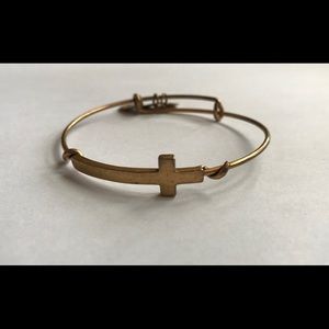EUC Alex and Ani Cross Bracelet (gold)